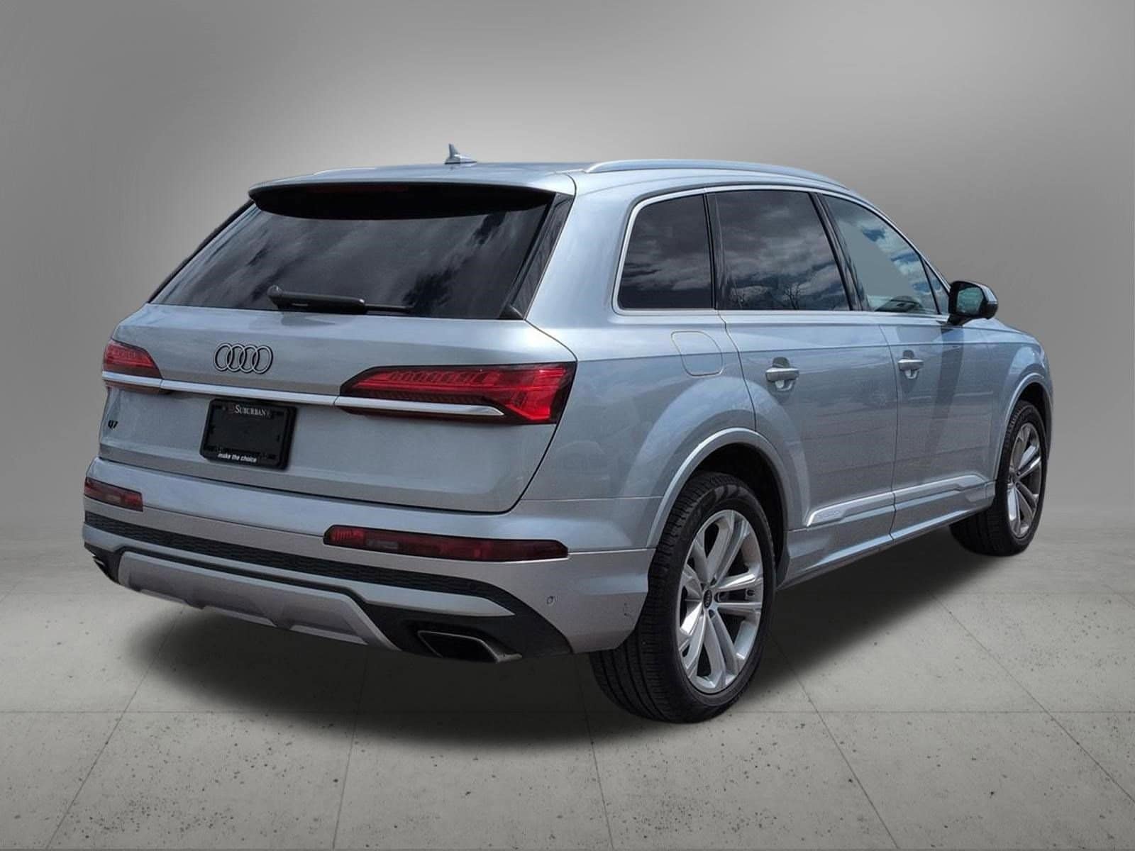 Thumbnail: 2025 Audi Q7 - 6