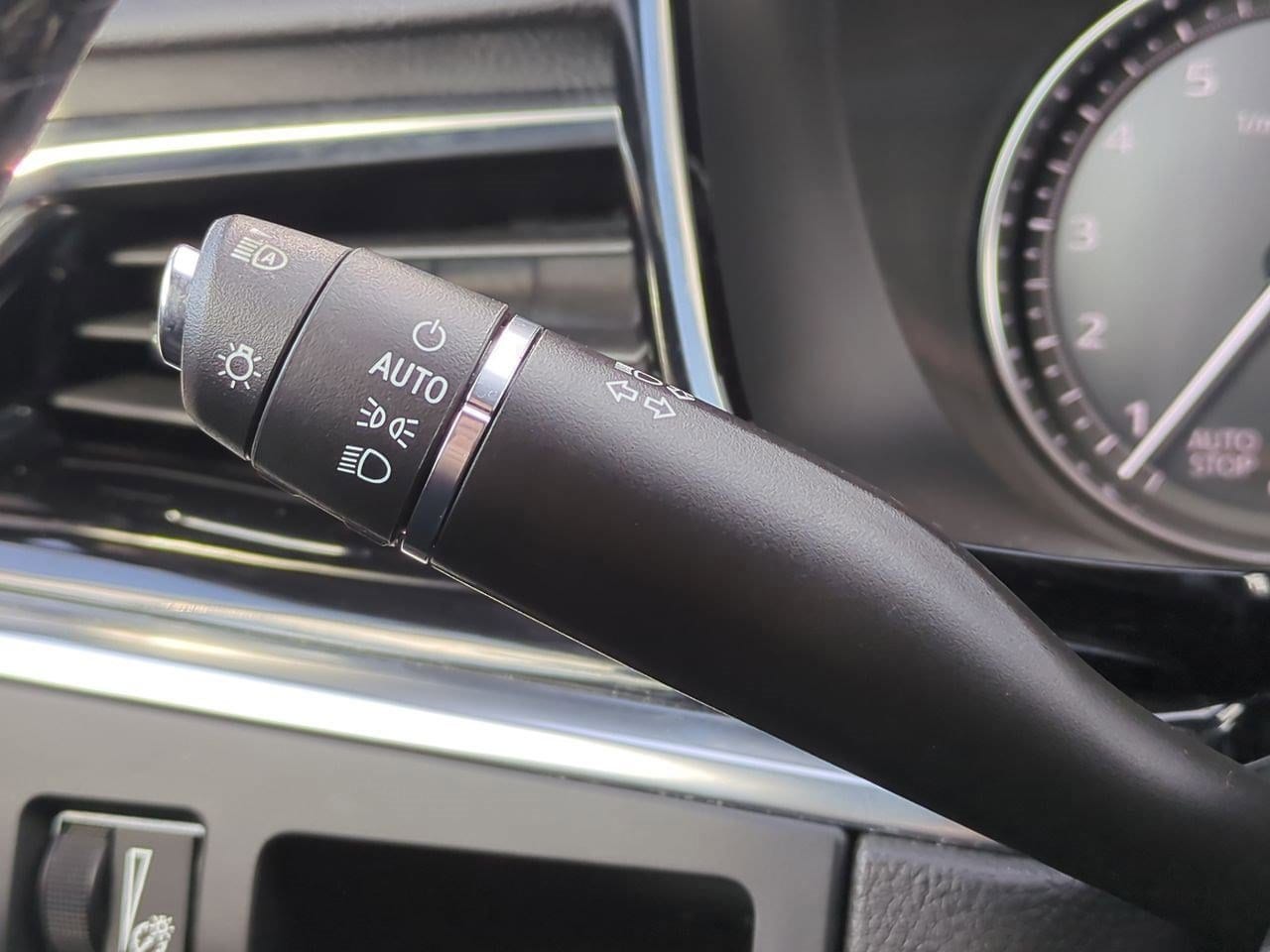 Thumbnail: 2024 Cadillac XT6 - 28