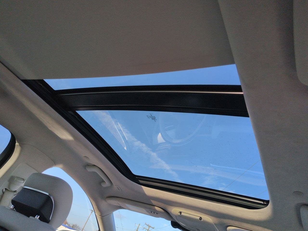 Thumbnail: 2023 Lincoln Nautilus - 22