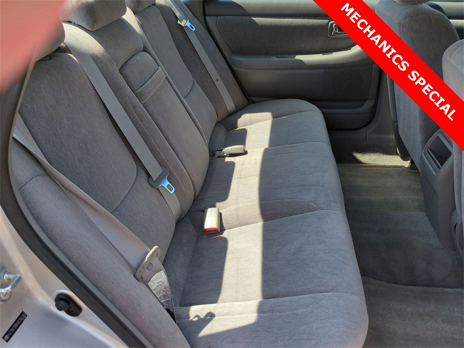 Thumbnail: 2004 Toyota Avalon - 18