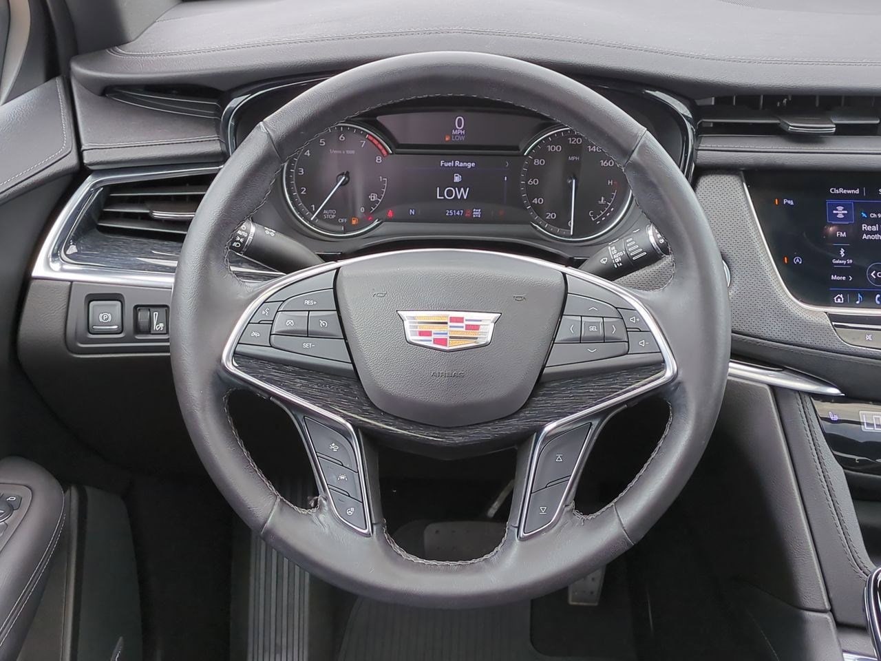 Thumbnail: 2022 Cadillac XT5 - 23