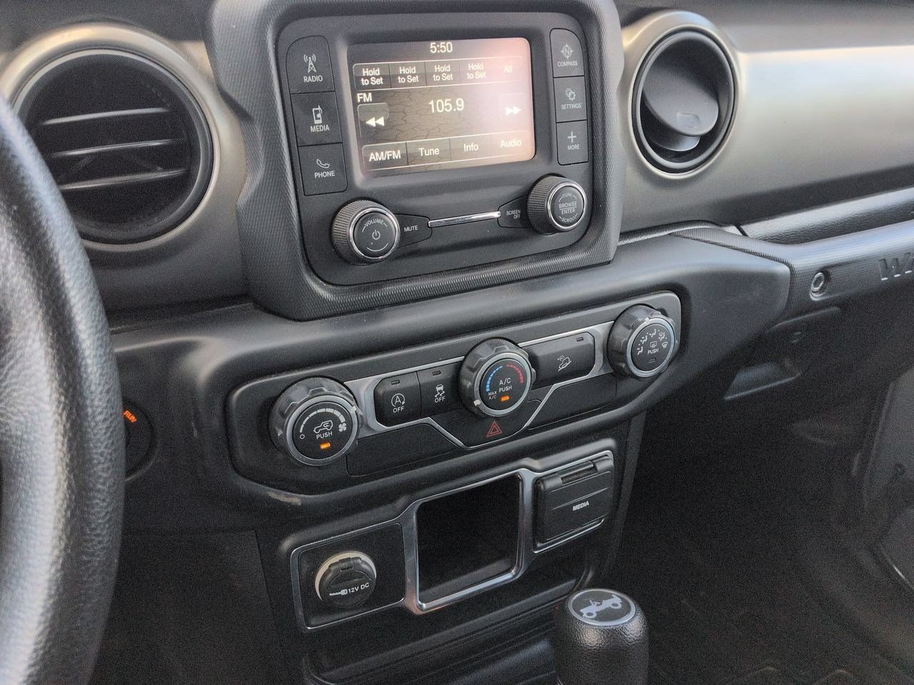 2019 Jeep Wrangler Unlimited Sport - Photo 27
