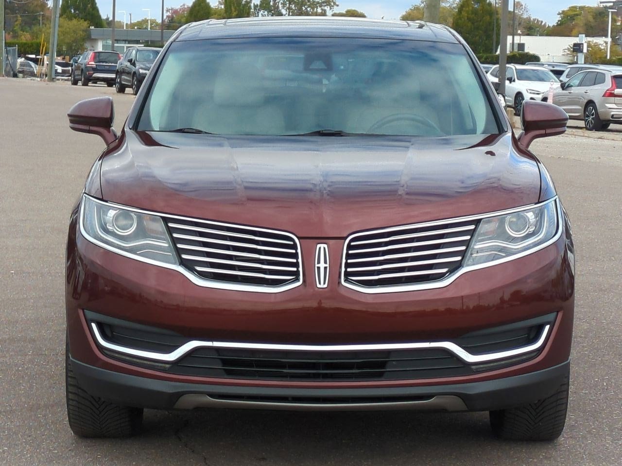 Thumbnail: 2016 Lincoln MKX - 9
