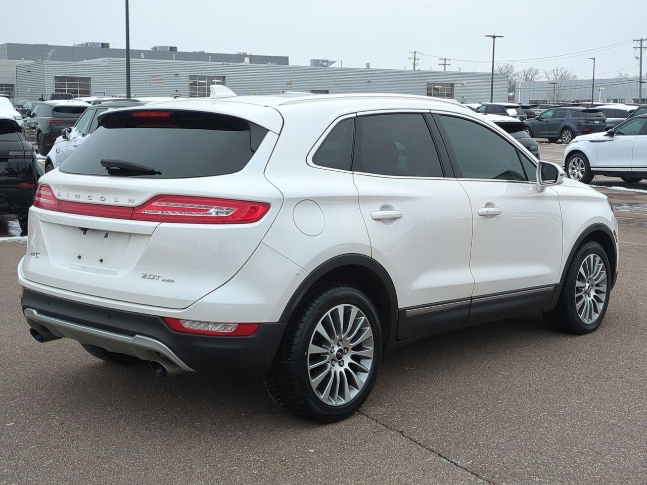 Thumbnail: 2017 Lincoln MKC - 6