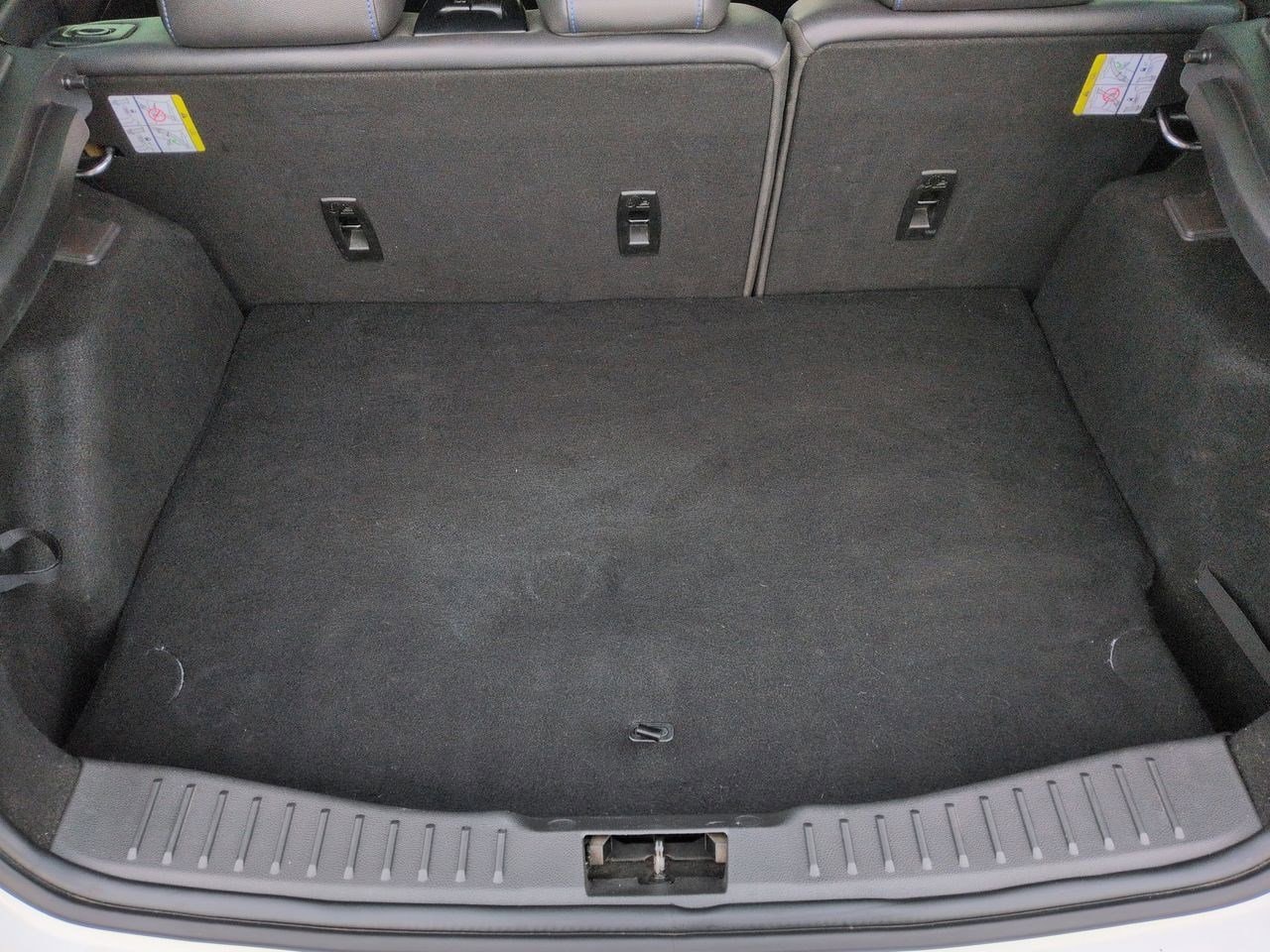 Thumbnail: 2017 Ford Focus - 33