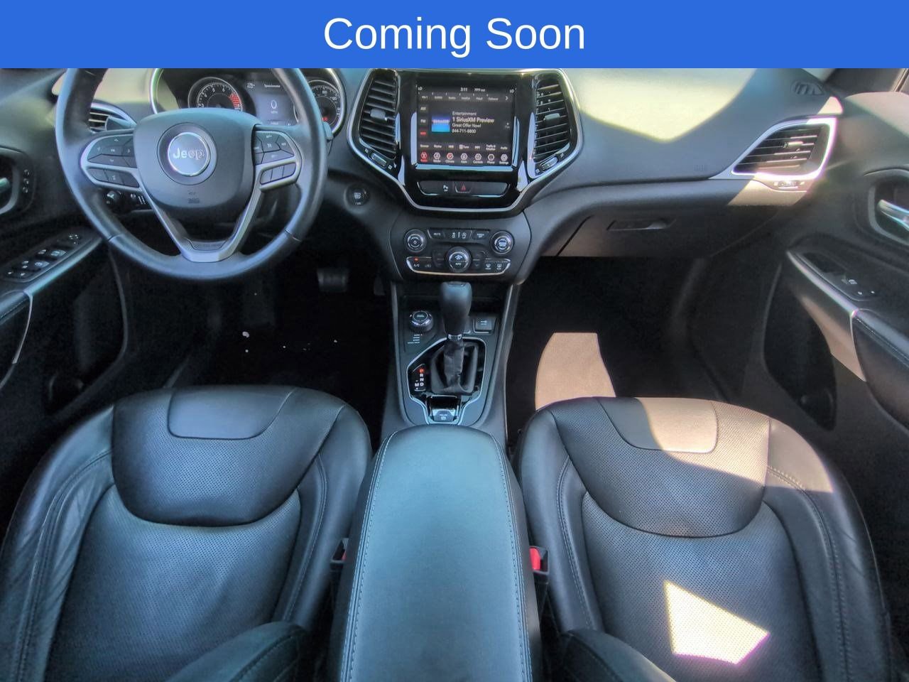 Thumbnail: 2019 Jeep Cherokee - 14