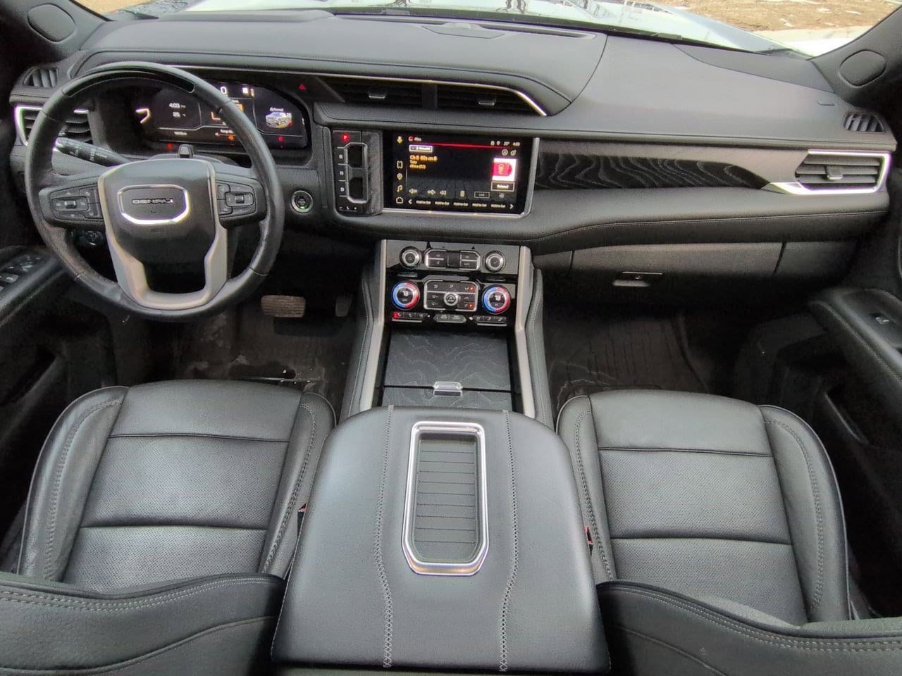 Thumbnail: 2023 GMC Yukon - 15