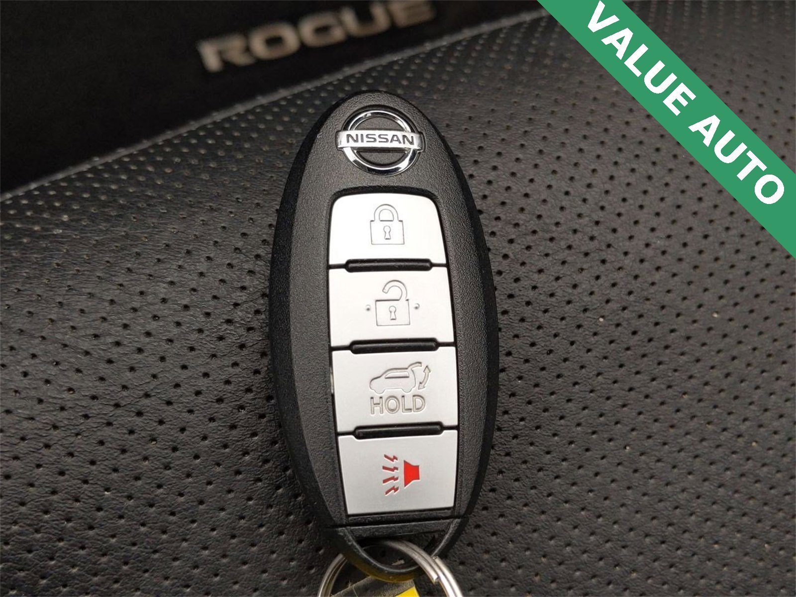 Thumbnail: 2015 Nissan Rogue - 34