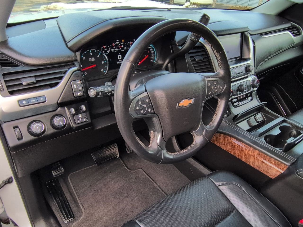 Thumbnail: 2019 Chevrolet Suburban - 2