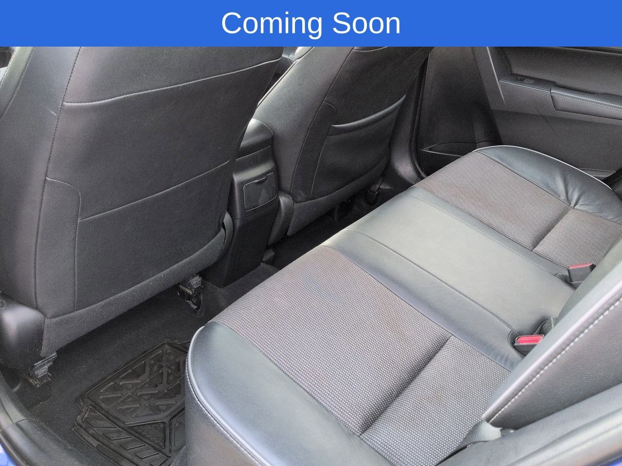 Thumbnail: 2015 Toyota Corolla - 18