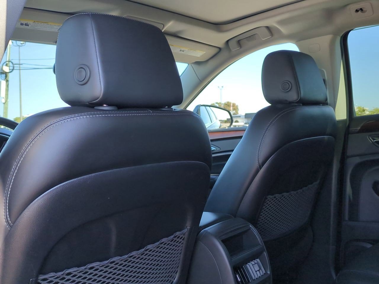 Thumbnail: 2014 Cadillac SRX - 16