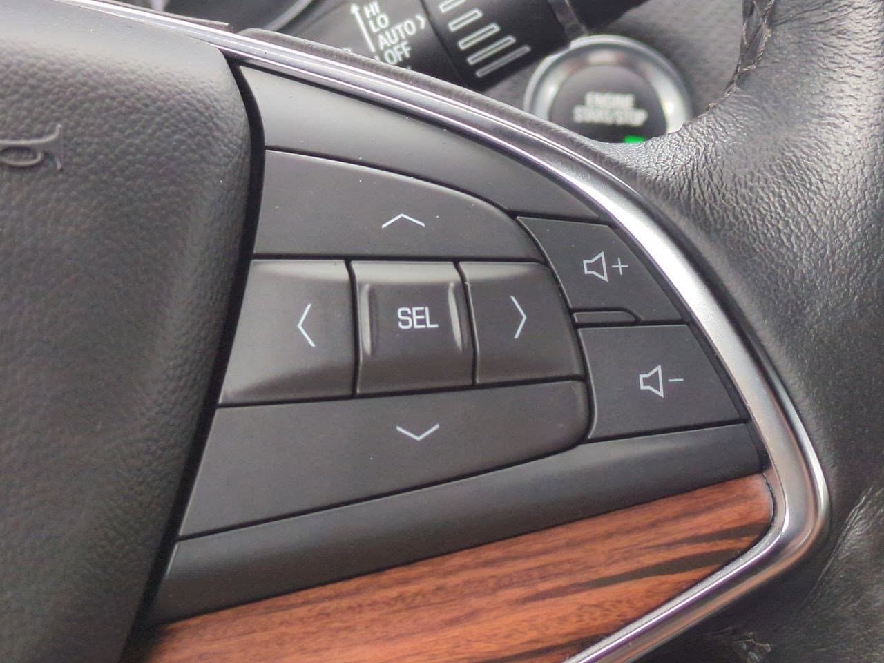 Thumbnail: 2024 Cadillac XT5 - 25
