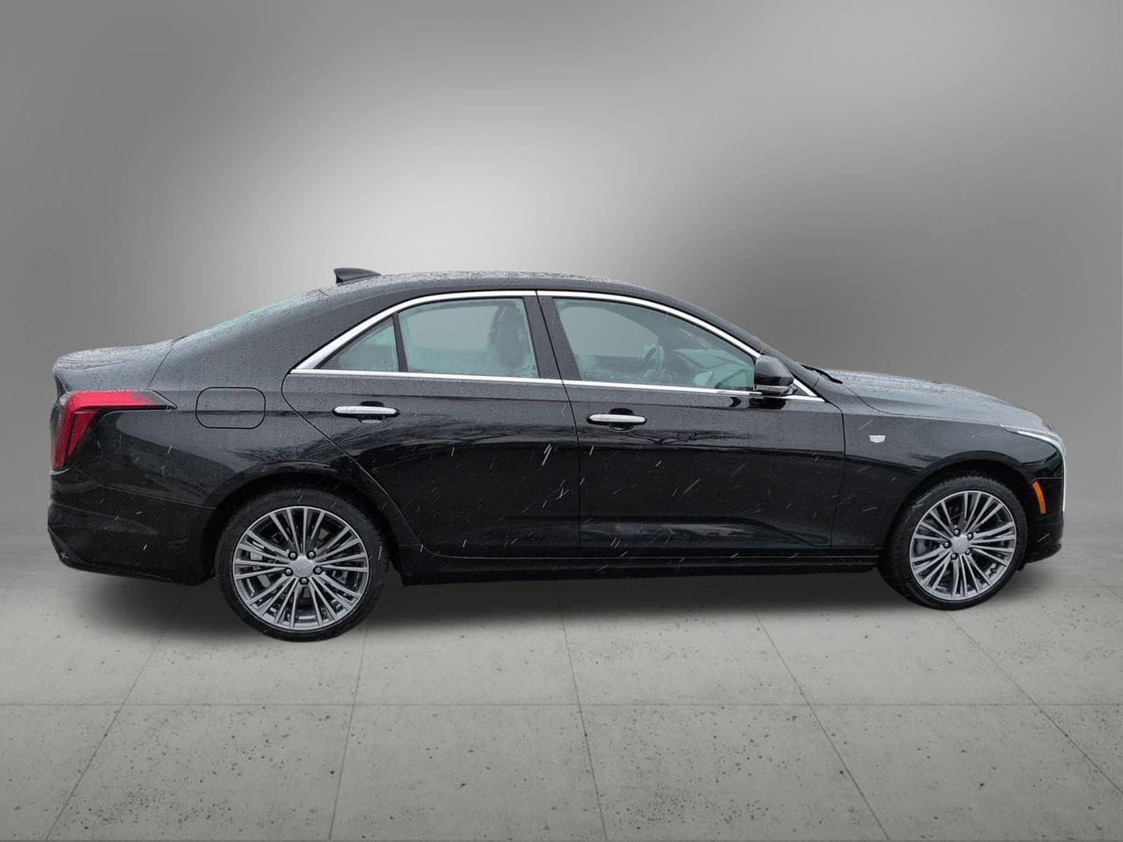 Thumbnail: 2023 Cadillac CT4 - 7