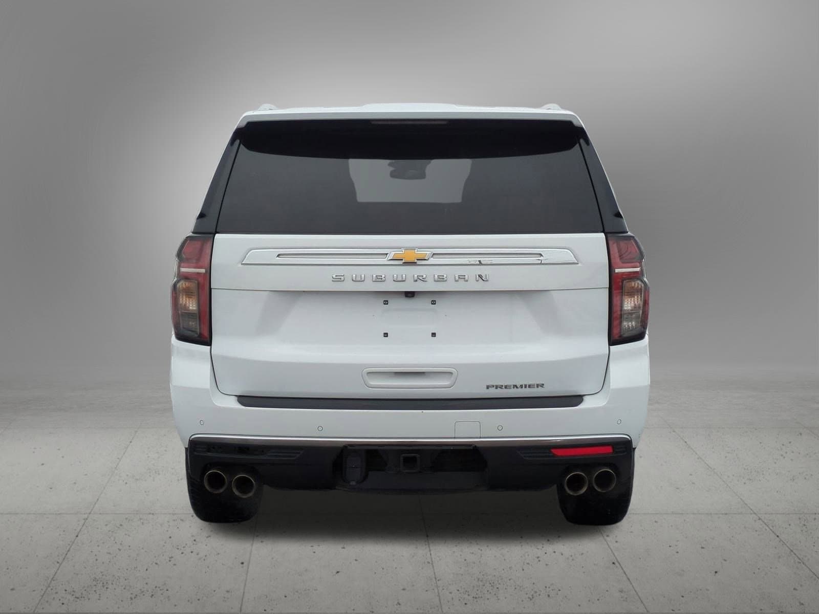 Thumbnail: 2023 Chevrolet Suburban - 5