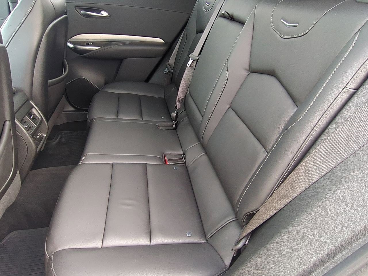 Thumbnail: 2021 Cadillac XT4 - 20