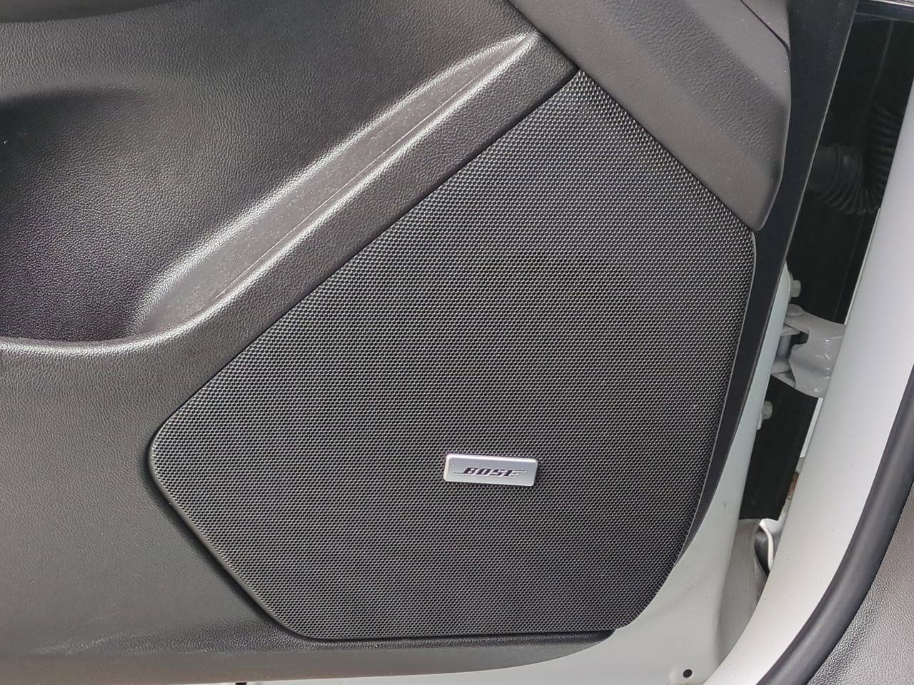 Thumbnail: 2023 Cadillac XT5 - 31