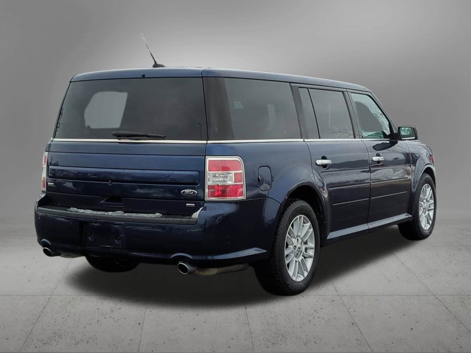 Thumbnail: 2016 Ford Flex - 6