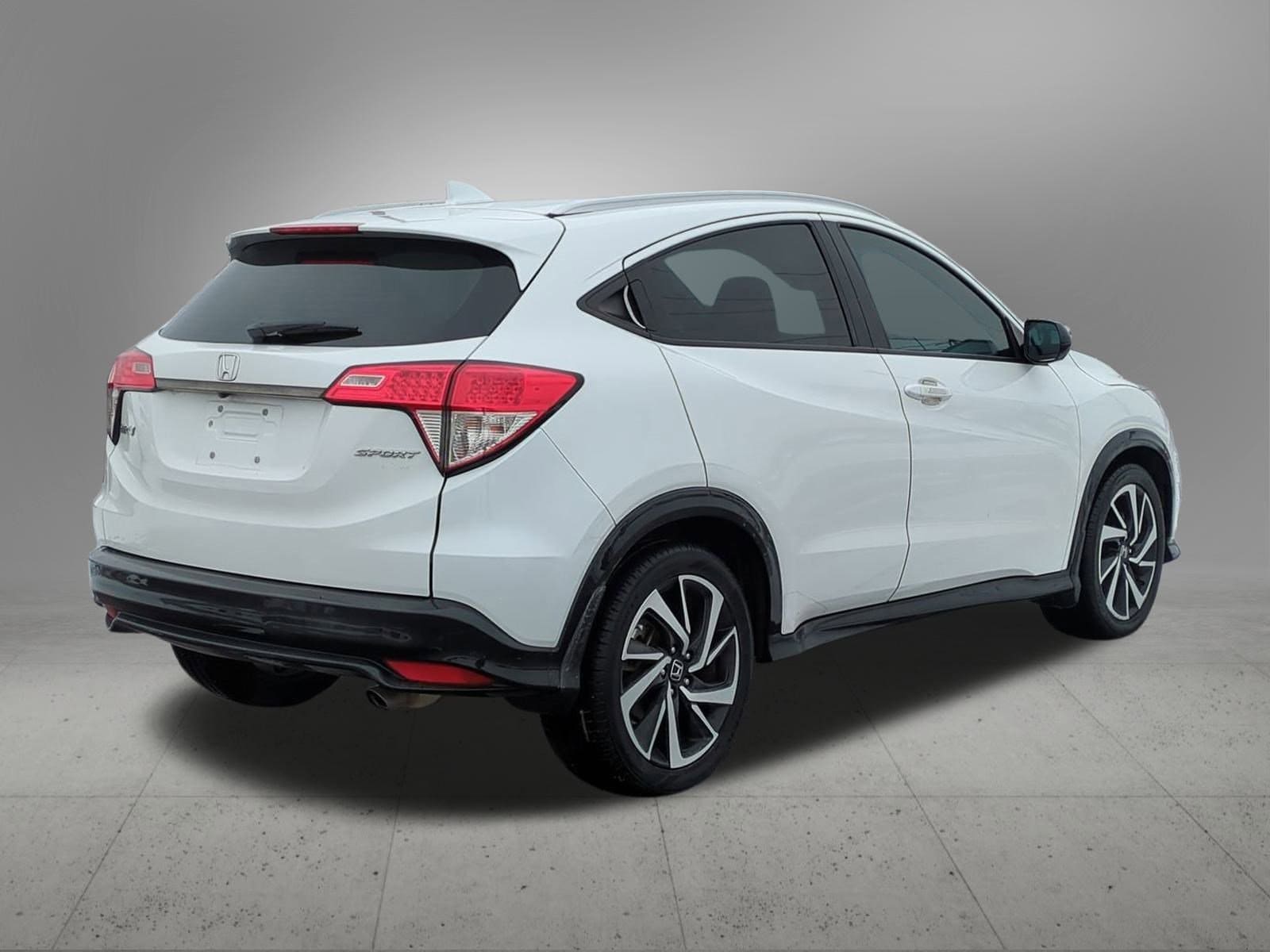 Thumbnail: 2019 Honda HR-V - 6