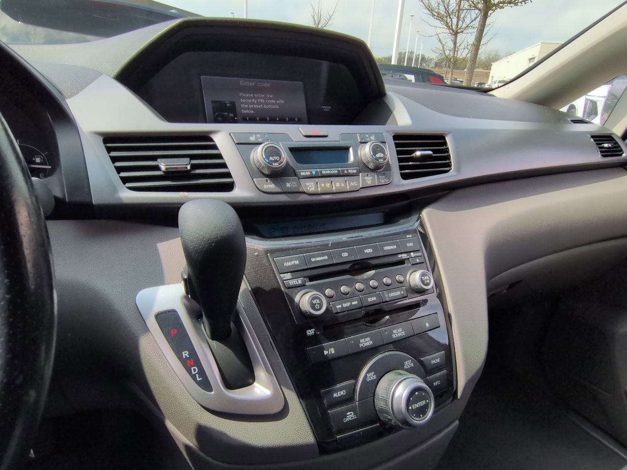 Thumbnail: 2012 Honda Odyssey - 29