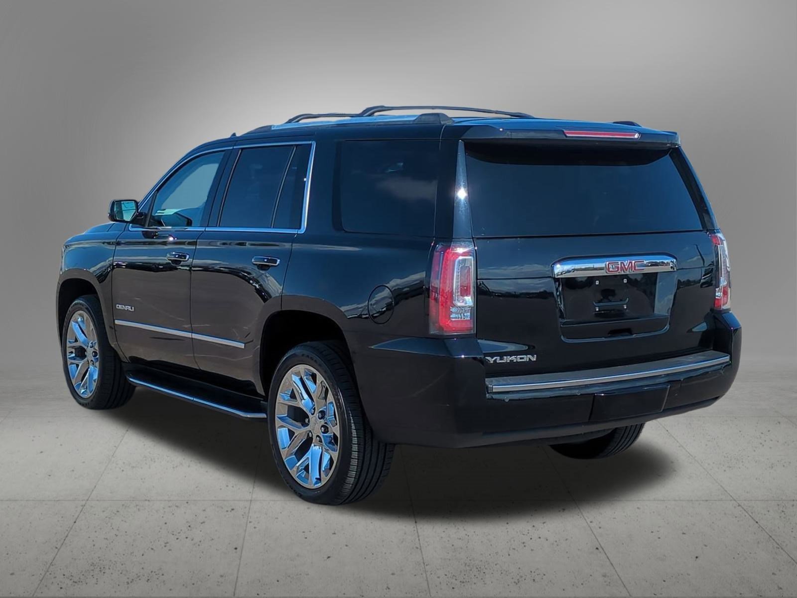 2019 Gmc Yukon Denali photo 4