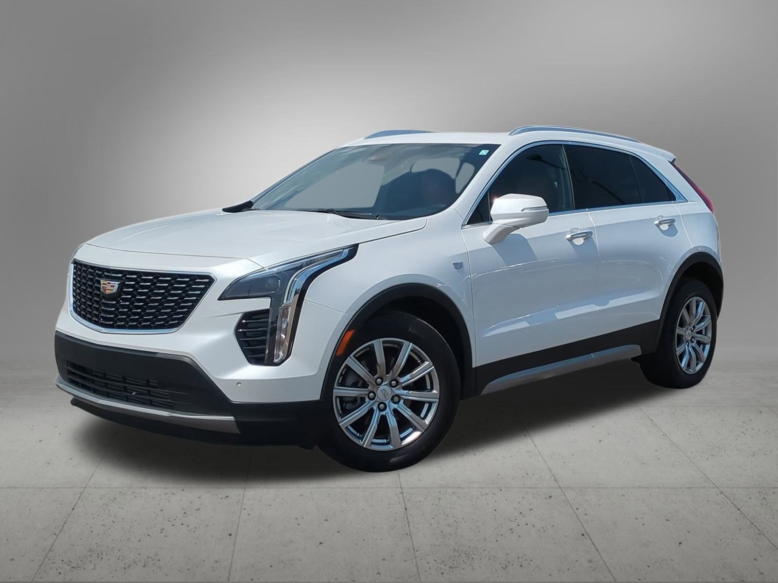 Thumbnail: 2023 Cadillac XT4 - 1