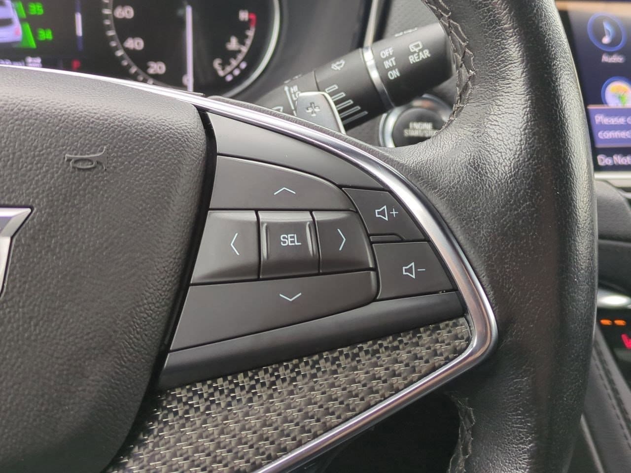 Thumbnail: 2023 Cadillac XT5 - 25