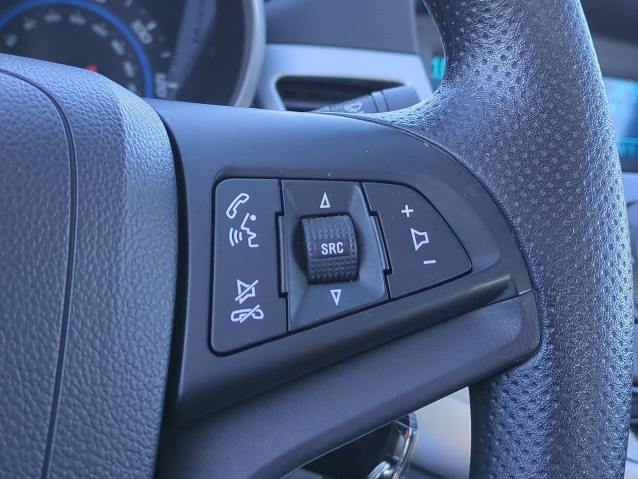 Thumbnail: 2016 Chevrolet Cruze - 24