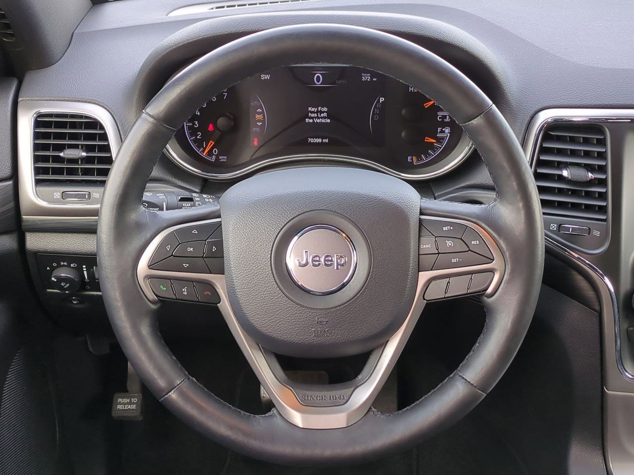 Thumbnail: 2020 Jeep Grand Cherokee - 22