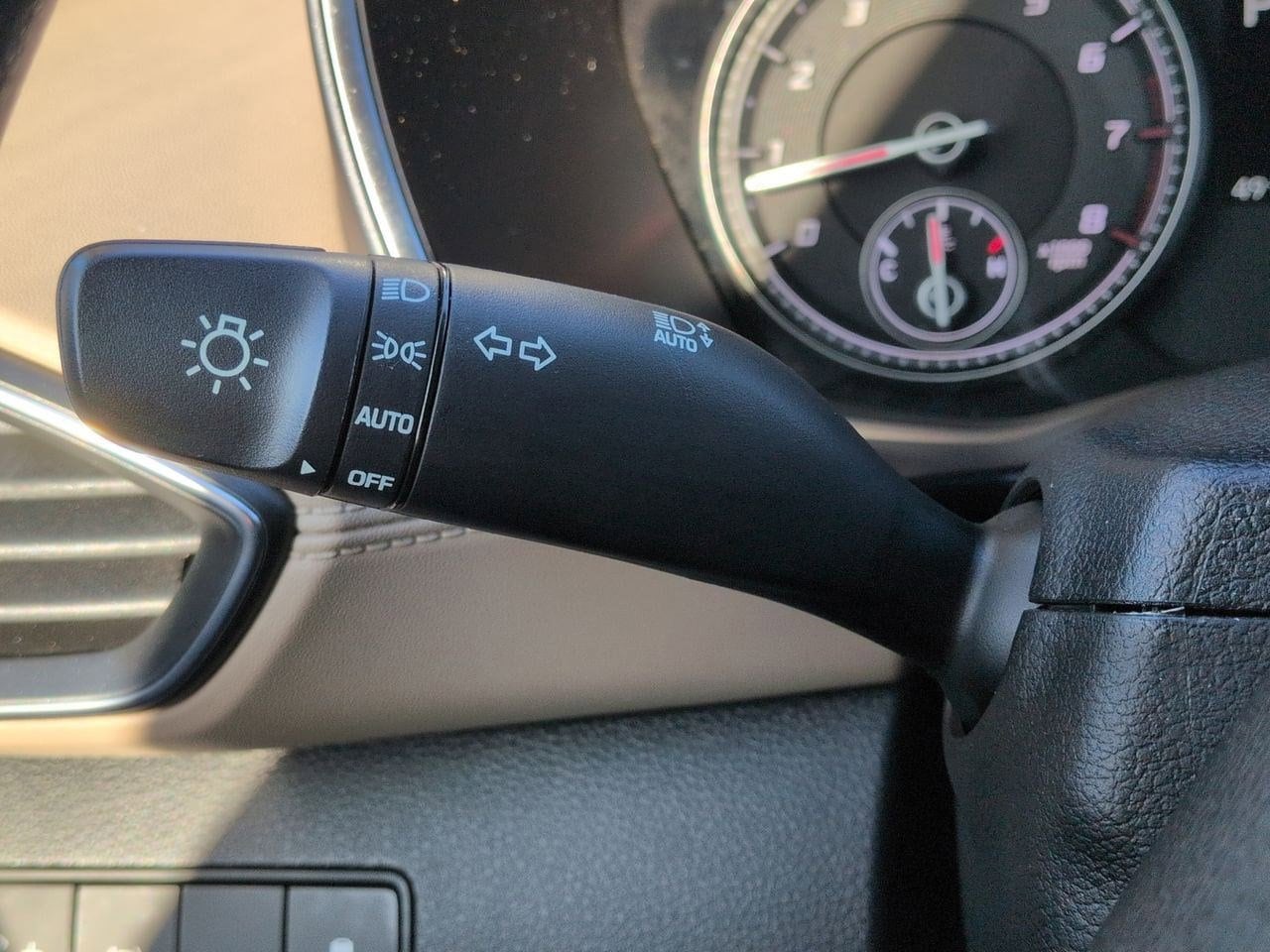 Thumbnail: 2022 Hyundai Santa Fe - 26