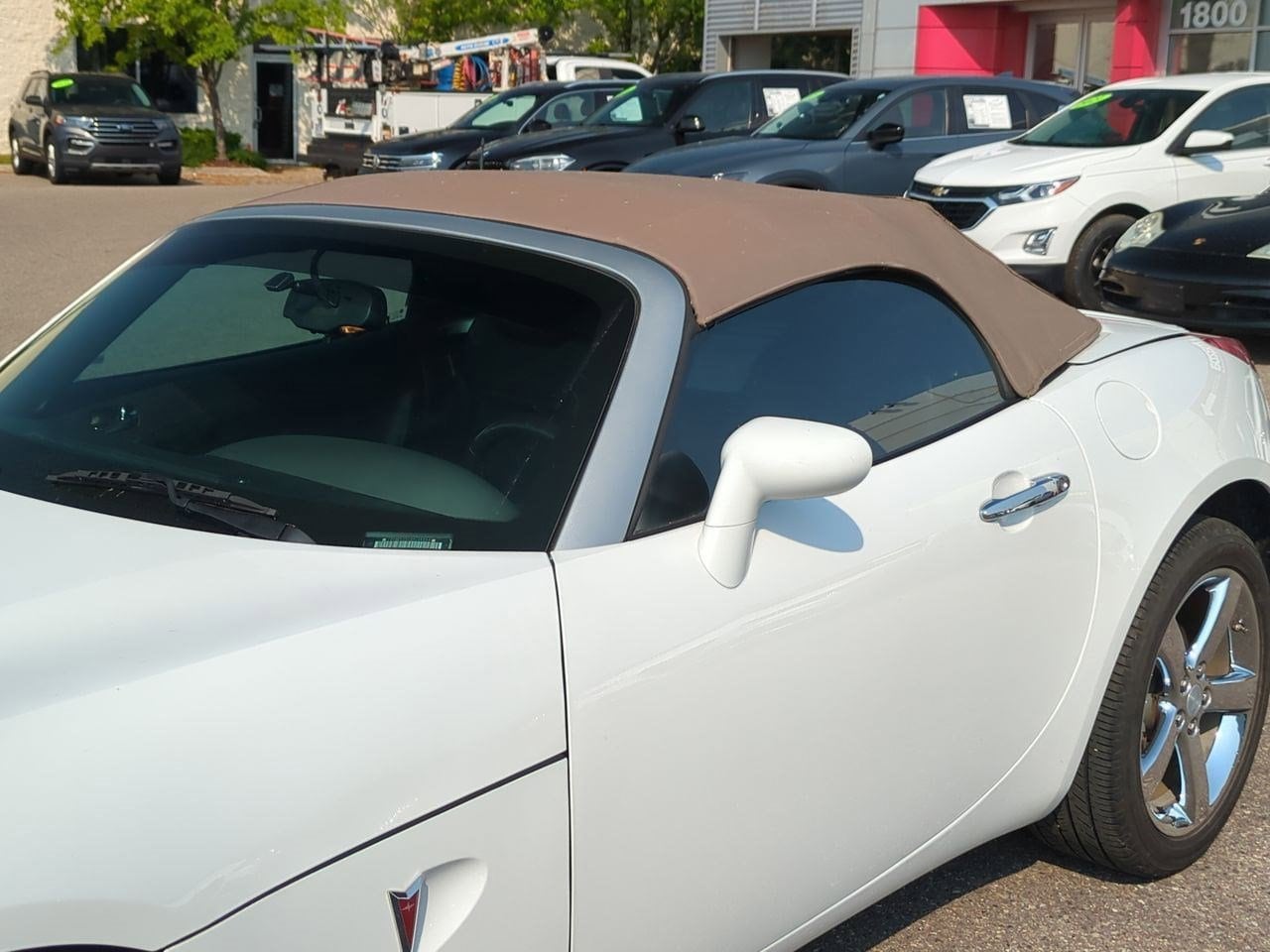 Thumbnail: 2008 Pontiac Solstice - 10