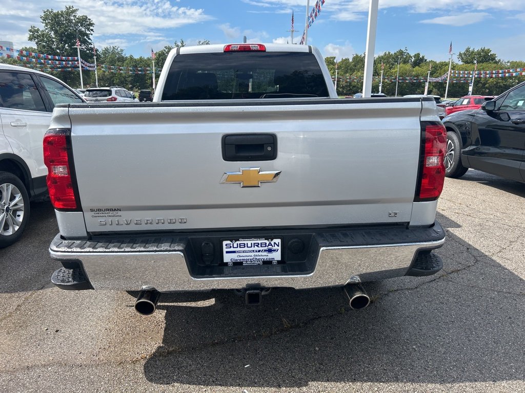 2015 Chevrolet Silverado 1500 LT photo 3