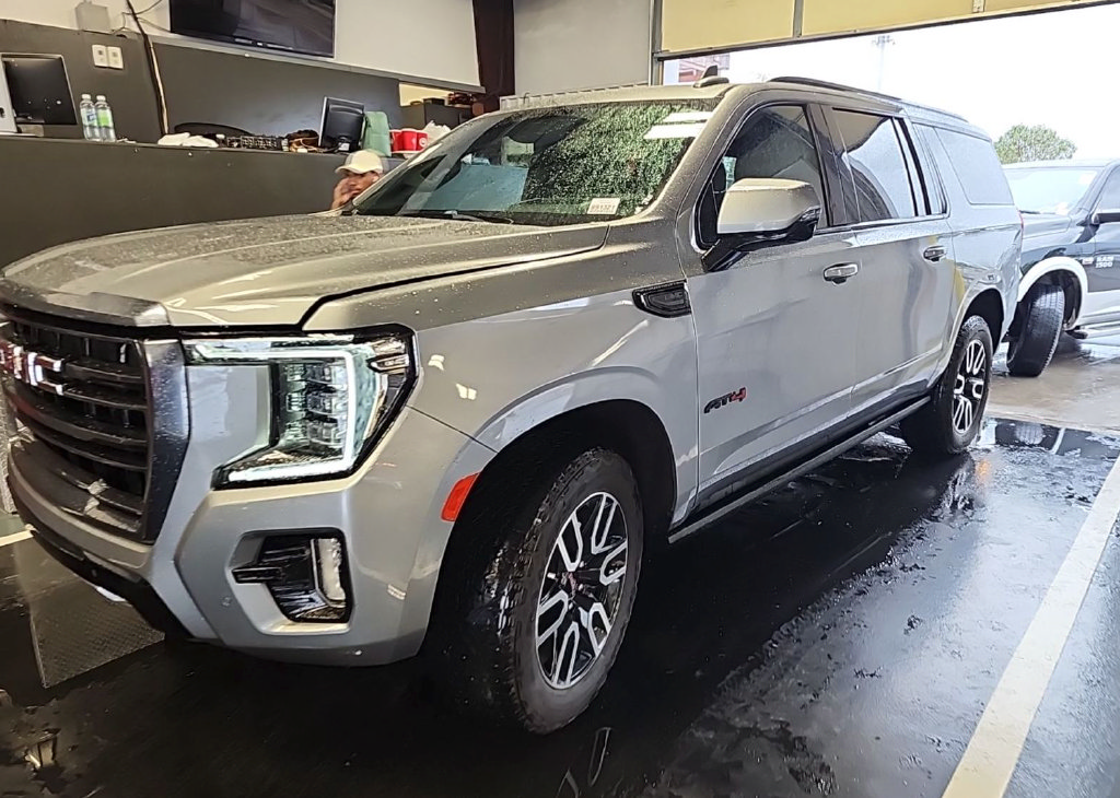 2023 GMC Yukon XL