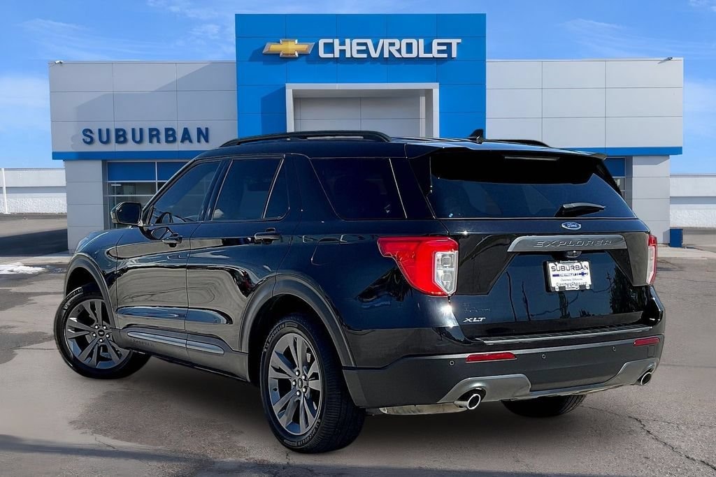 Used 2024 Ford Explorer XLT