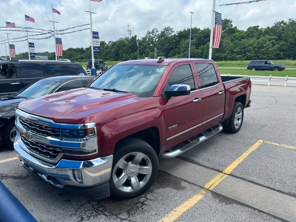 2018 Chevrolet Silverado 1500 LTZ 4X4 Crew Cab Short Box's photo
