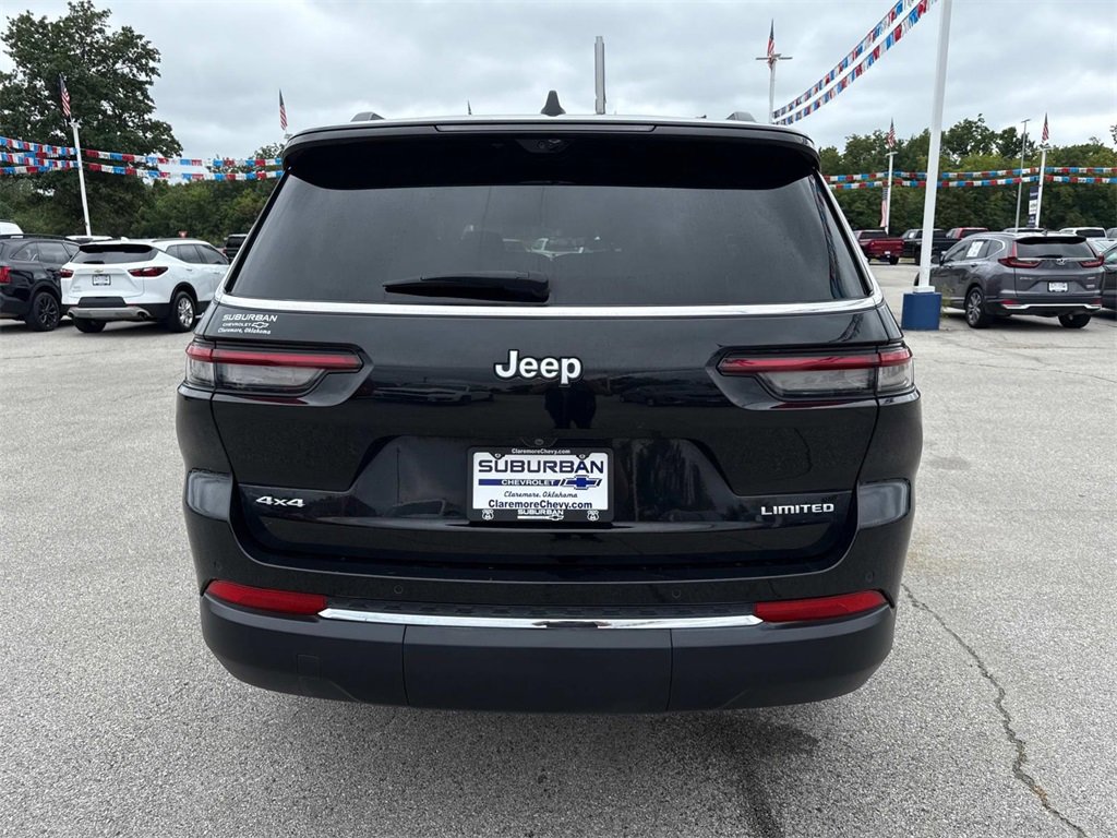 2024 Jeep Grand Cherokee Limited photo 3