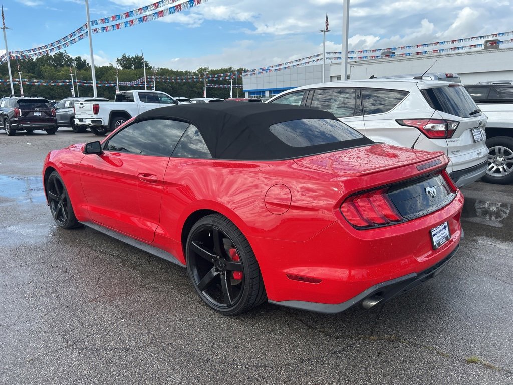 2018 Ford Mustang Convertible photo 2