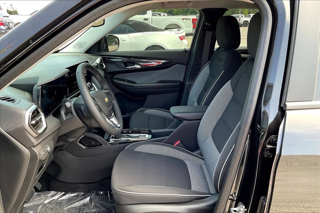 2026 Chevrolet Trailblazer LT - Photo 16
