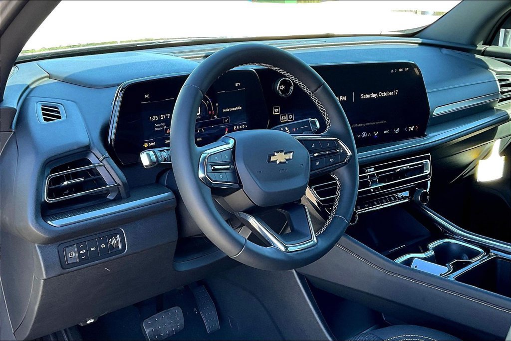 2027 Chevrolet Traverse LT - Photo 8