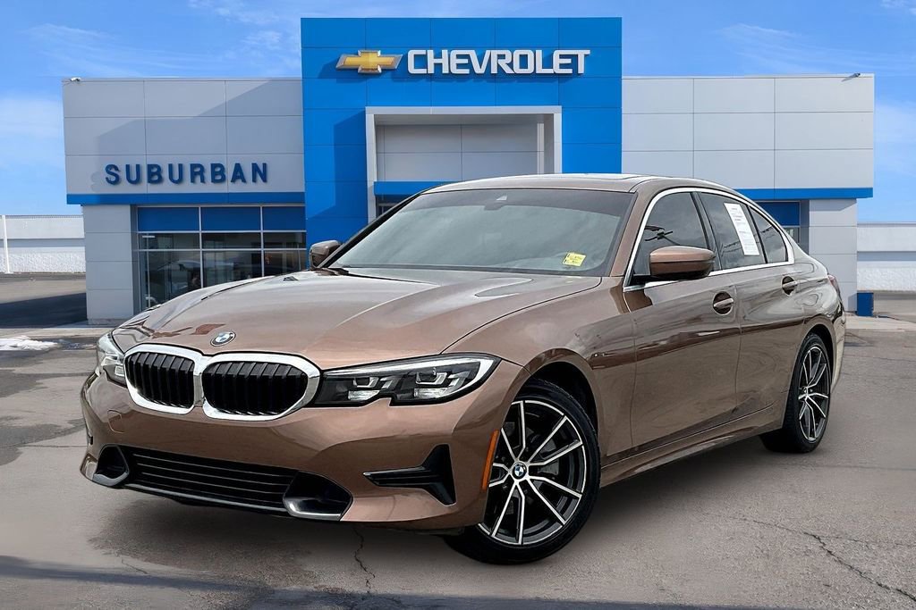 2020 BMW 3 Series 330i Sedan's photo