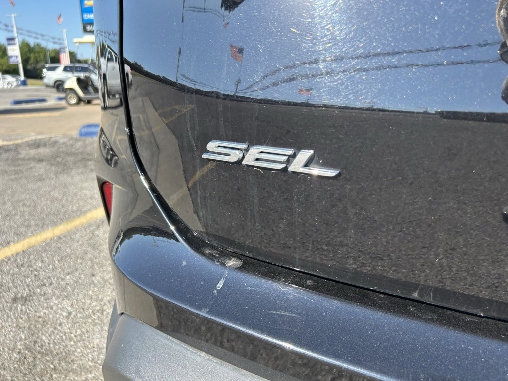 2024 Ford Edge SEL photo 4