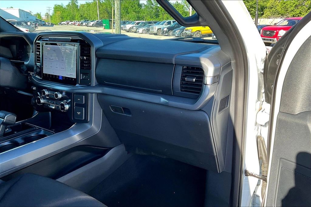 2025 Ford F-150 XLT - Photo 16