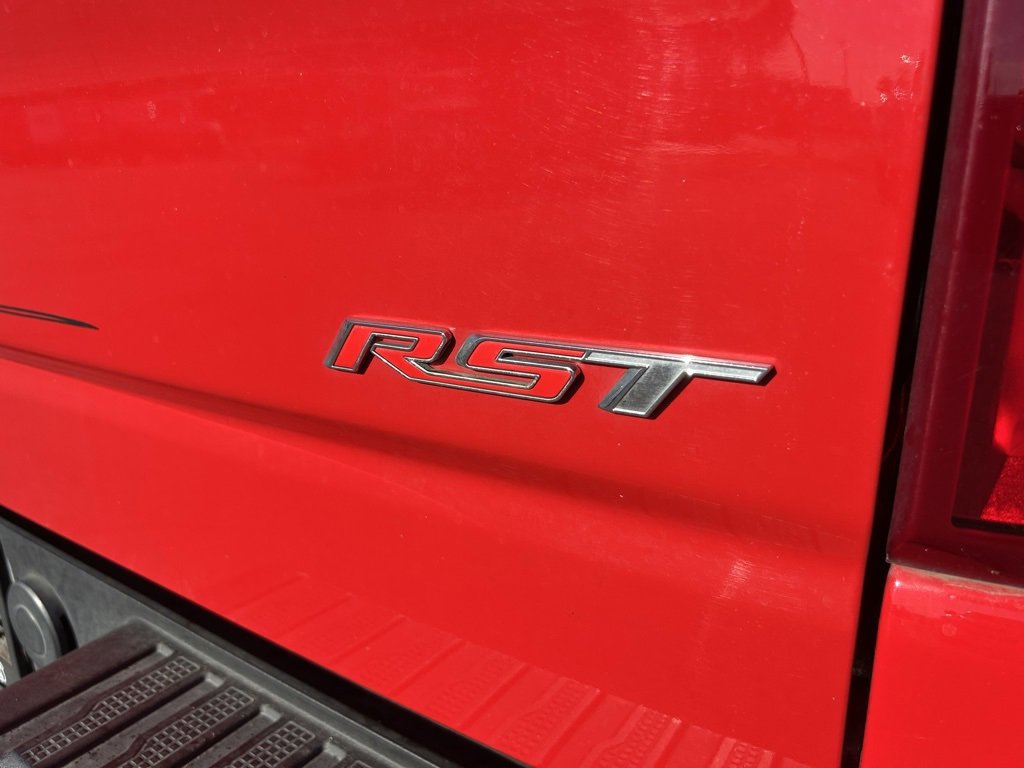 2020 Chevrolet Silverado 1500 RST photo 4