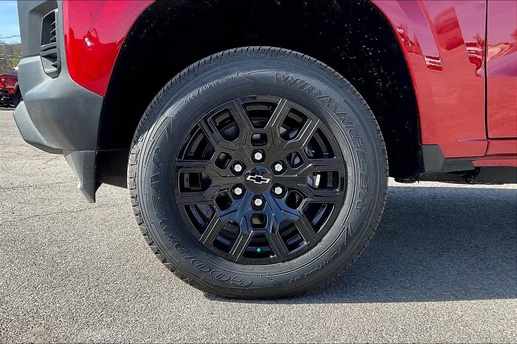 2026 Chevrolet Colorado Work Truck - Photo 12