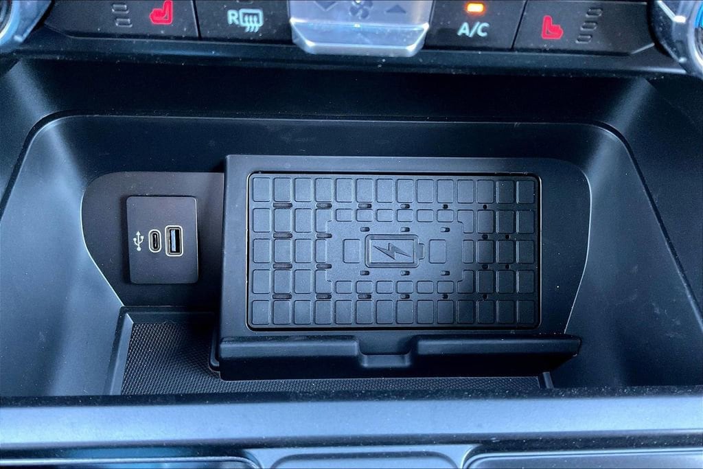 2025 Ford F-150 XLT - Photo 26