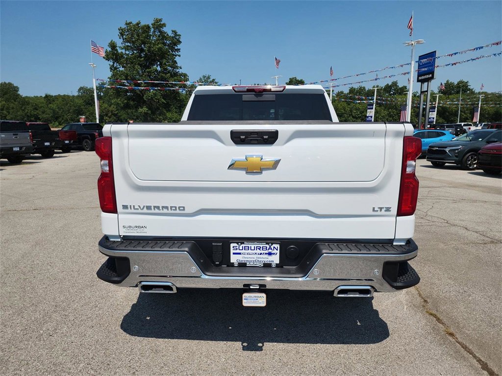 2026 Chevrolet Silverado 1500 LTZ photo 3