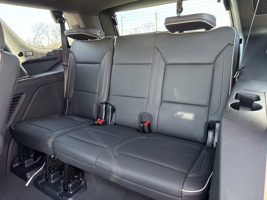 2026 Chevrolet Tahoe Premier - Photo 27