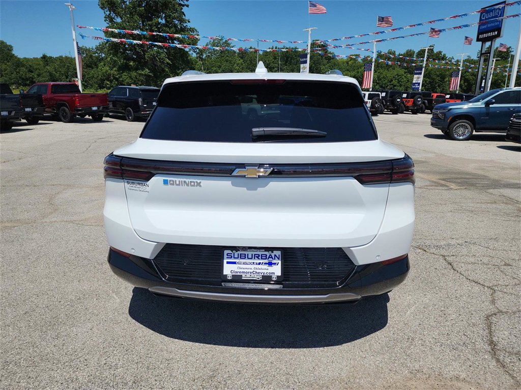 2025 Chevrolet Equinox EV 1LT photo 3