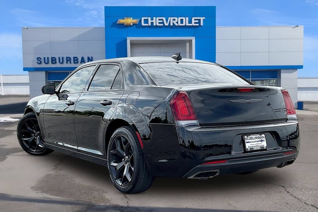 Used 2022 Chrysler 300 Touring