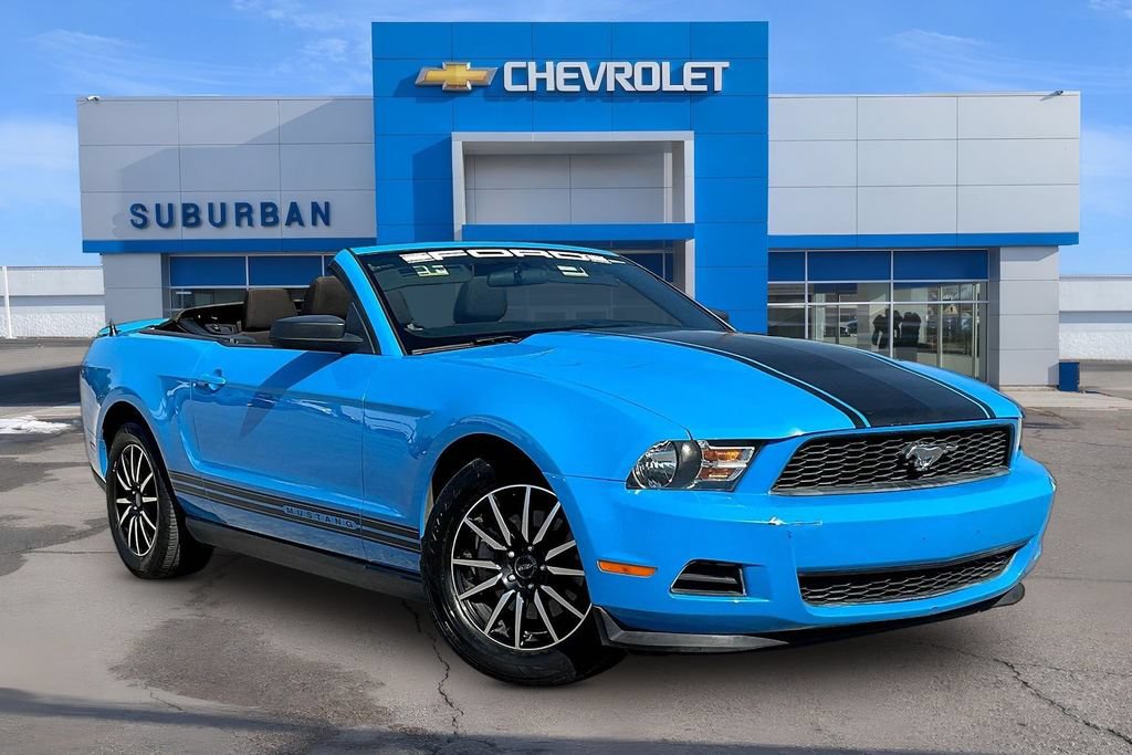 Used 2012 Ford Mustang V6 with VIN 1ZVBP8EM1C5203739 for sale in Claremore, OK