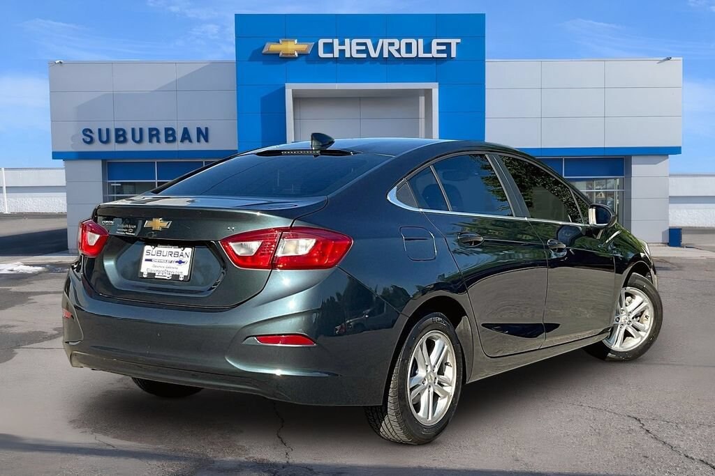 Used 2018 Chevrolet Cruze LT Car